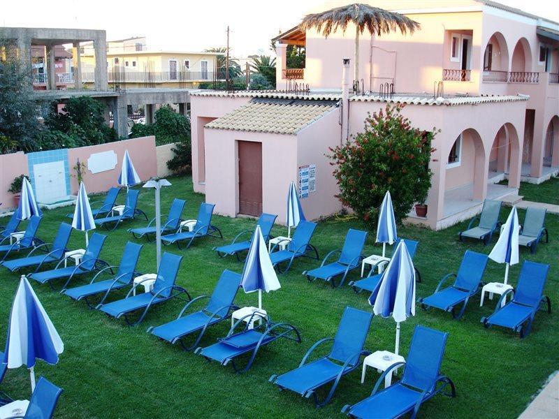 Koursaros Apartment Sidari  Bagian luar foto